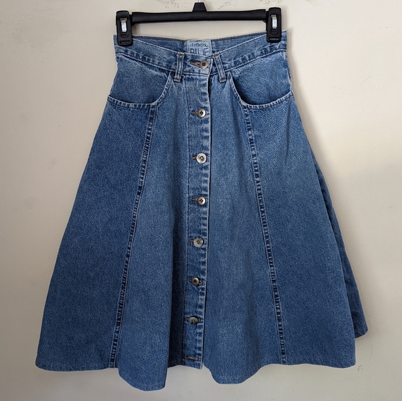 Artwork Blue Dresses & Skirts - A-line vintage denim skirt with pockets